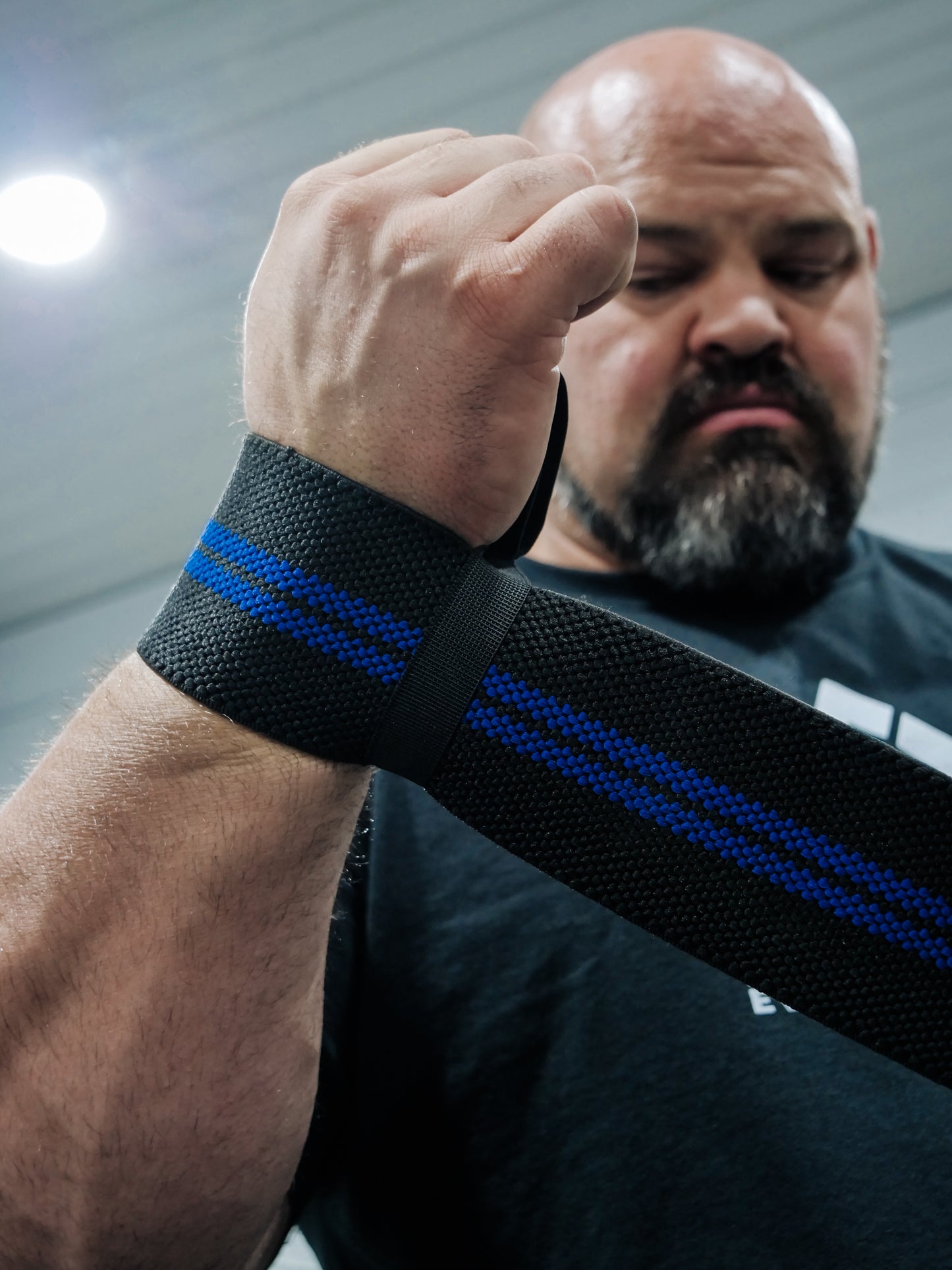BLUE/BLACK WRIST WRAPS 30"